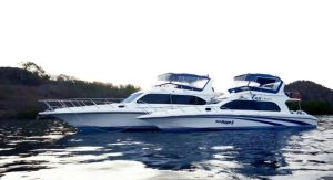 Fast Boat For sharing Komodo tour